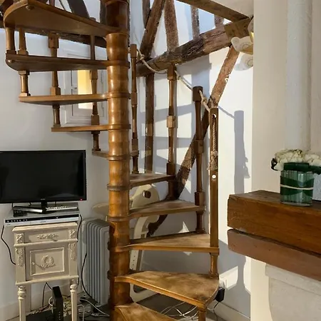 Les 4 Lions Duplex Chic Et Charme Lägenhet Honfleur