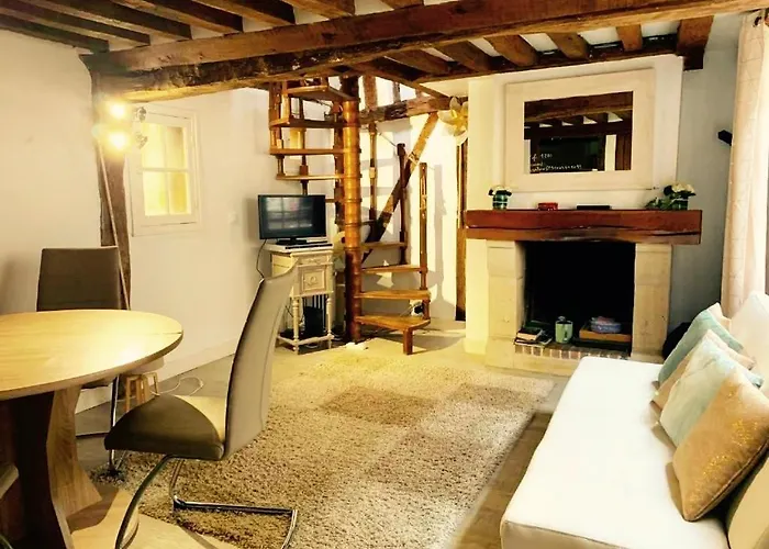 Apartment Les 4 Lions Duplex Chic Et Charme Honfleur